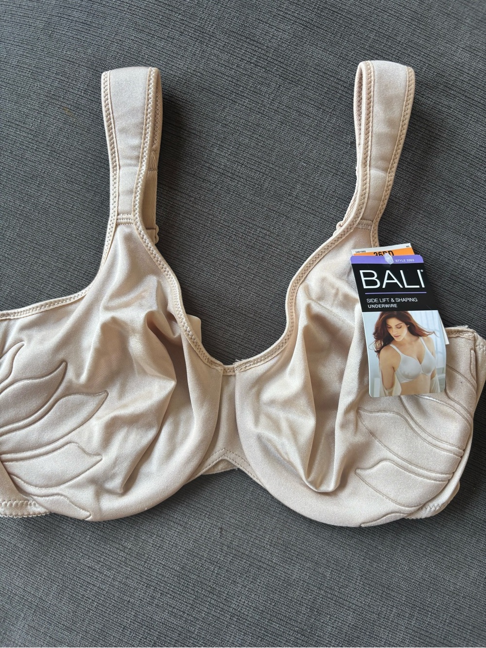 NWT Bali Live It Up Seamless Underwire Bra Style DF3353 Taupe 36DD NEW